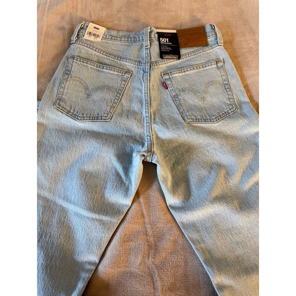 Levi's Premium 501 Original Fit Women's Jeans - Picture 4 of 8
